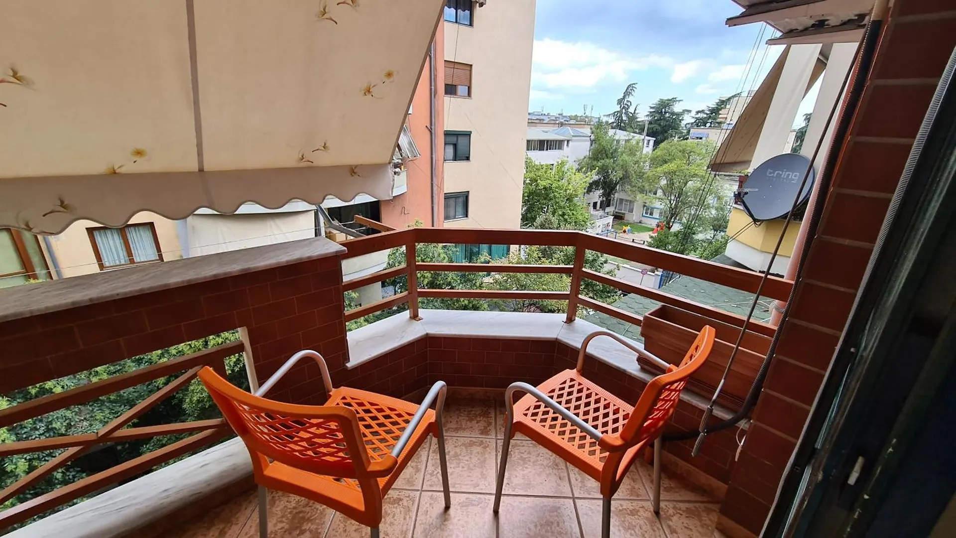 Family-Friendly Apt At 21 Dhjetori W/Self Check-In Tirana Albania